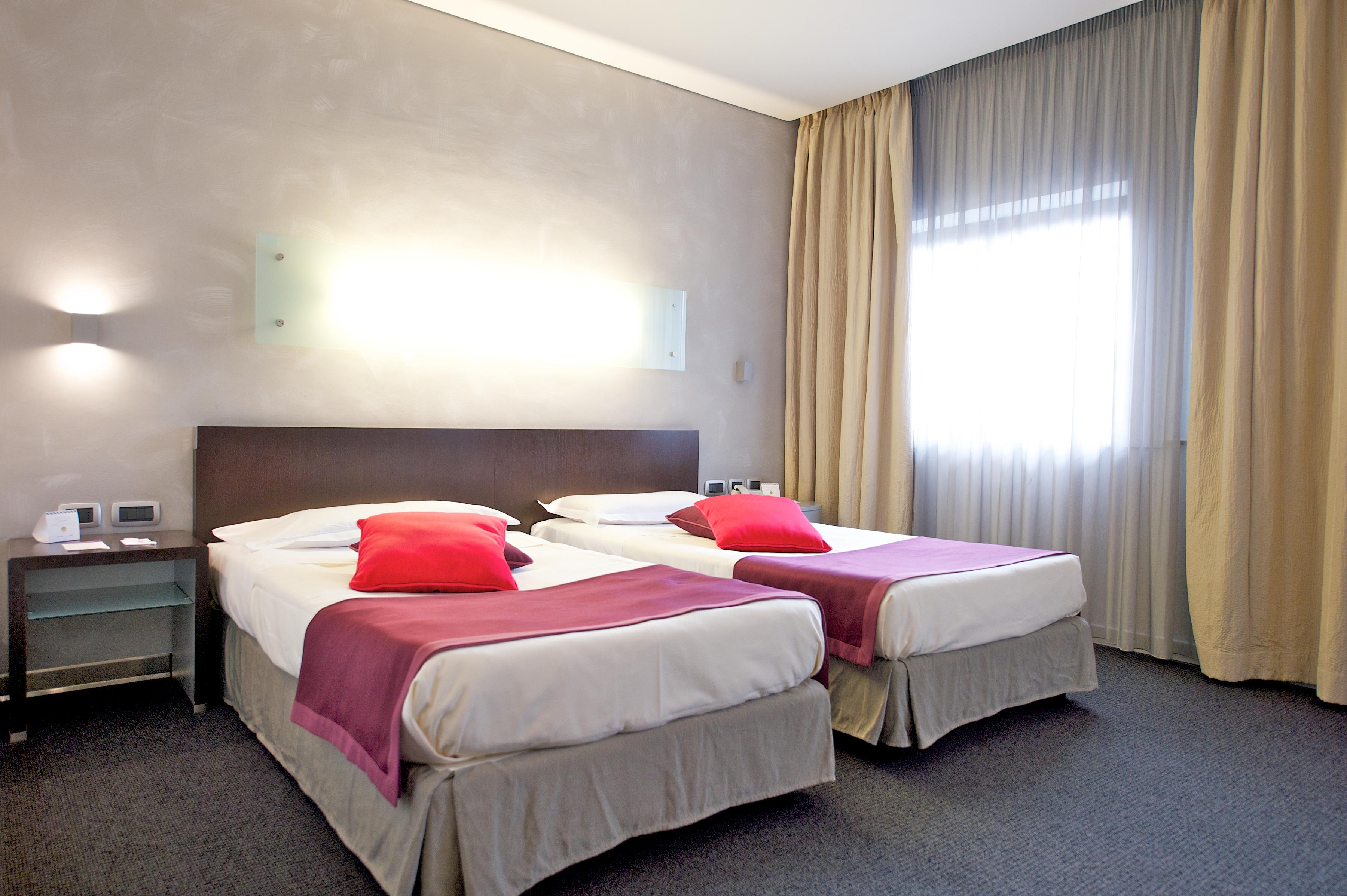 Mercure Palermo Centro Esterno foto