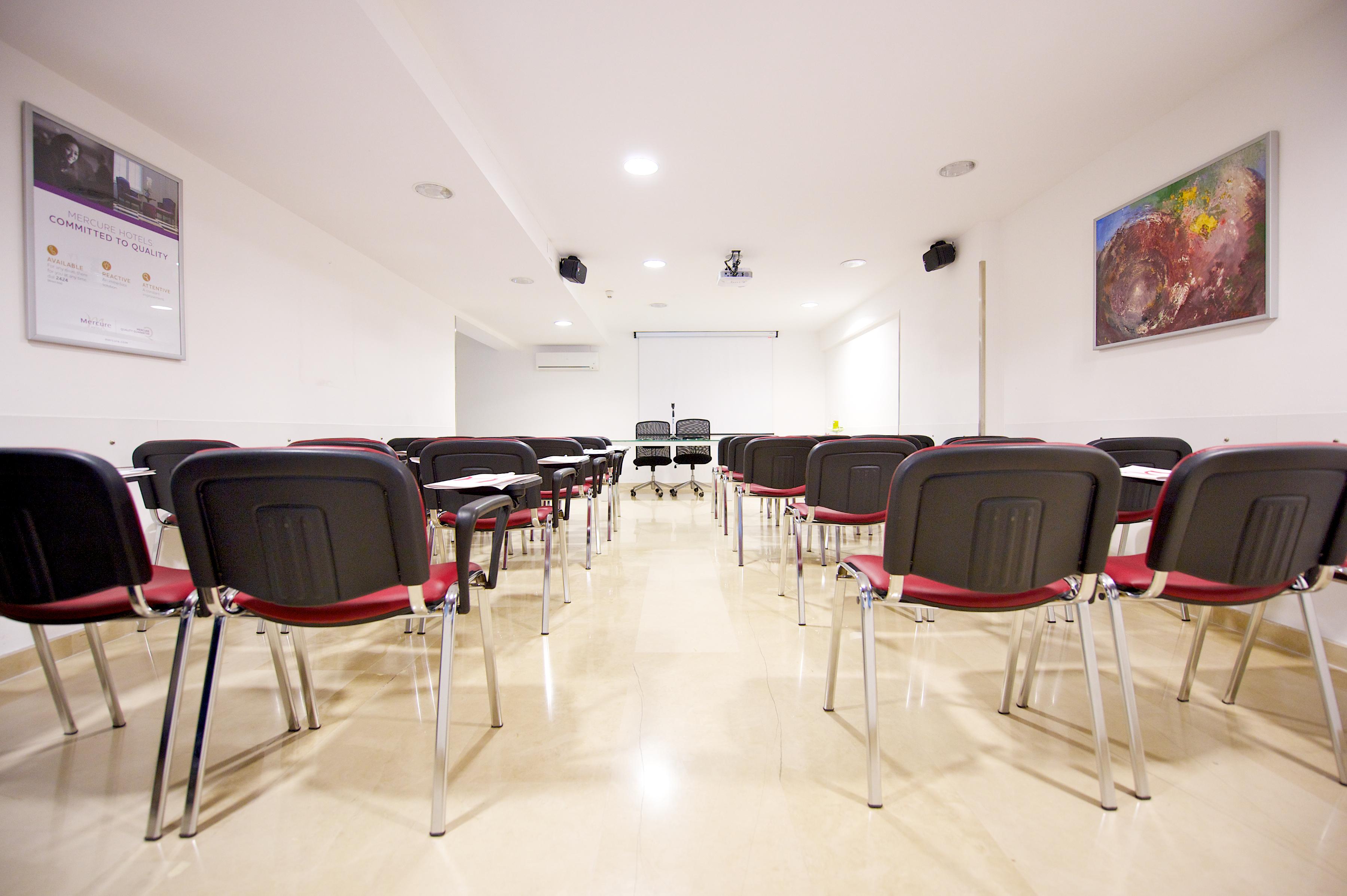 Mercure Palermo Centro Esterno foto